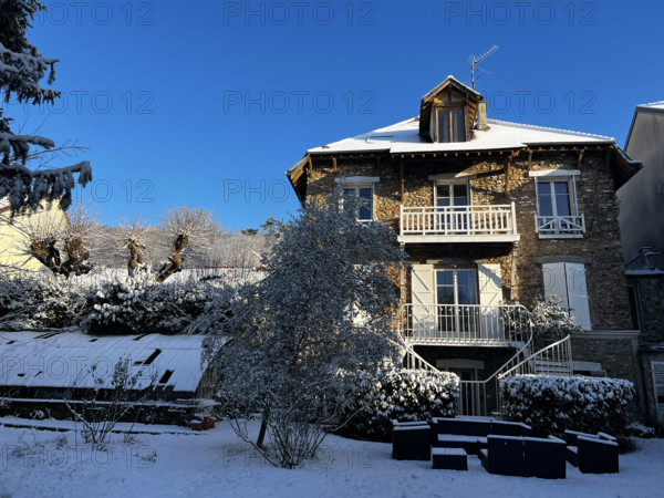 FRANCE-VAL D'OISE-METEO