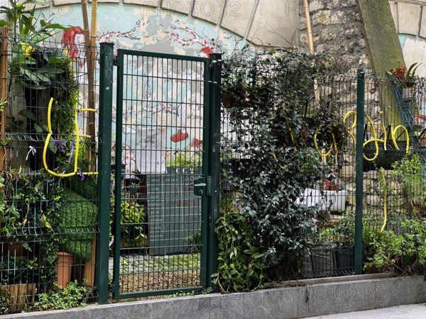 FRANCE PARIS ECOLOGIE