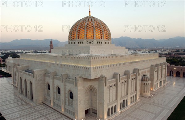 The Great Sultan Qaboos Mosque, January 2003