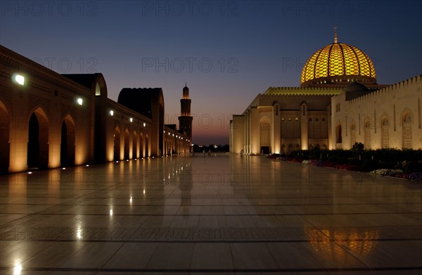 La Grande Mosquée du sultan Qabous, janvier 2003