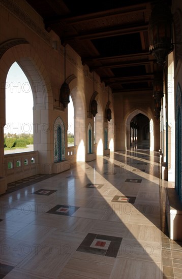 La Grande Mosquée du sultan Qabous, janvier 2003