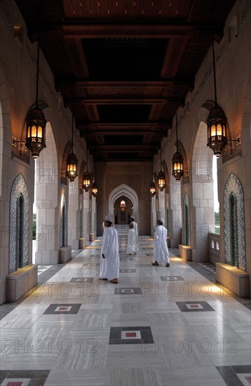 La Grande Mosquée du sultan Qabous, janvier 2003