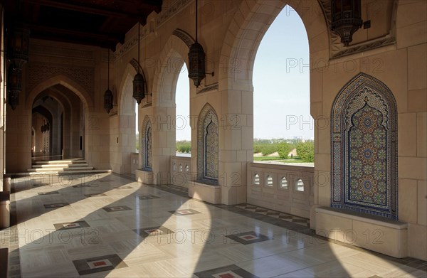 La Grande Mosquée du sultan Qabous, janvier 2003