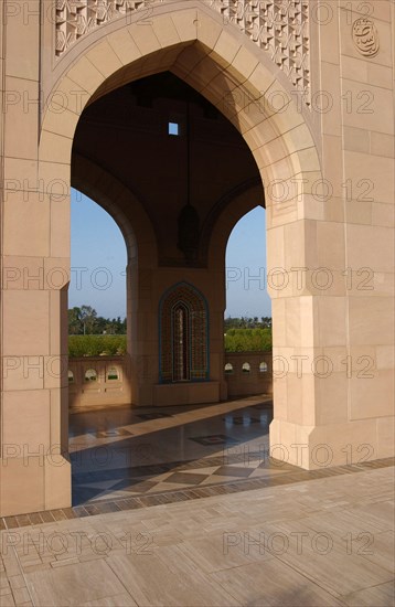 La Grande Mosquée du sultan Qabous, janvier 2003