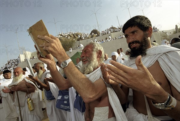 Pilgrims on Mount Arafat, February 2003