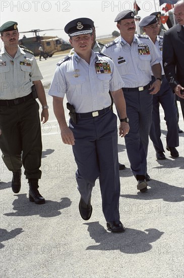 Intégration des officiers en présence du roi Abdallah II de Jordanie, juillet 2004