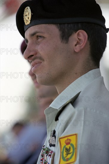 Intégration des officiers en présence du roi Abdallah II de Jordanie, juillet 2004