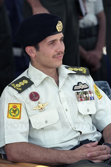 Intégration des officiers en présence du roi Abdallah II de Jordanie, juillet 2004