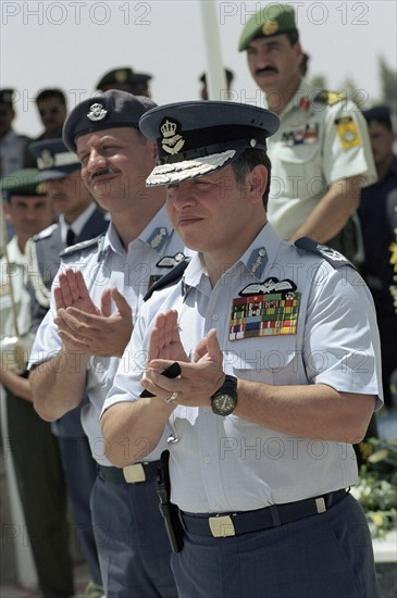 Integration of officiers in presence of king Abdullah II of Jordan