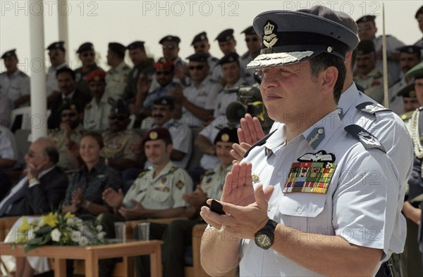 Integration of officiers in presence of king Abdullah II of Jordan