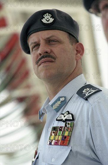 Intégration des officiers en présence du roi Abdallah II de Jordanie, juillet 2004