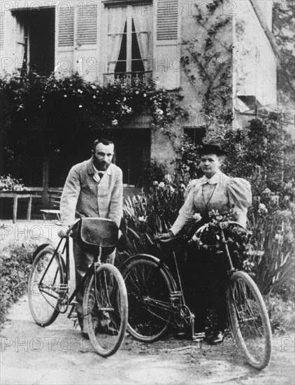 Curie, Pierre et Marie