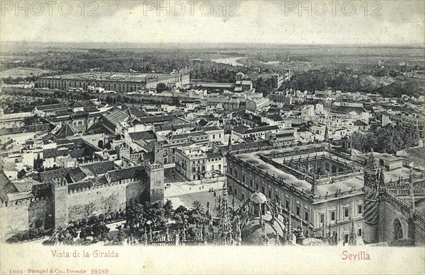 Campagne d'Espagne : vue générale de la Giralda à Séville.
1808