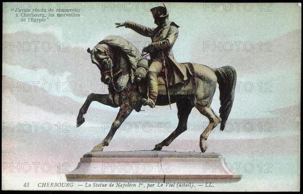 Reproduction de la statue de Napoléon 1er à Cherbourg.