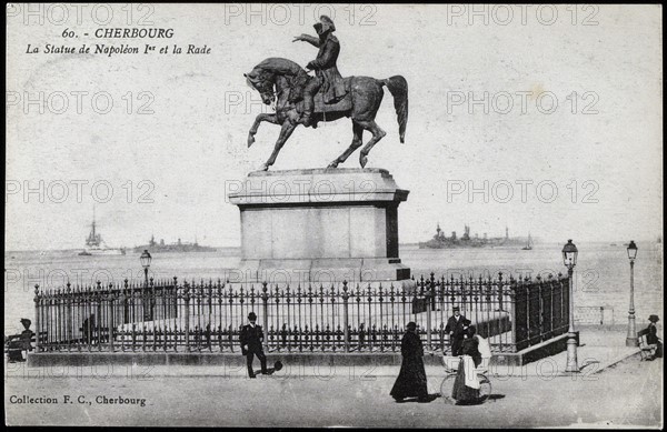 Statue de Napoléon 1er à Cherbourg.