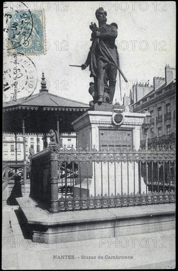 Statue du maréchal Cambronne à Nantes.