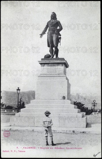 Statue of General Championnet in Valence.