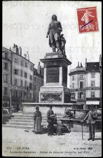 Statue du général Lecourbe à Lons-le-Saunier (Jura).