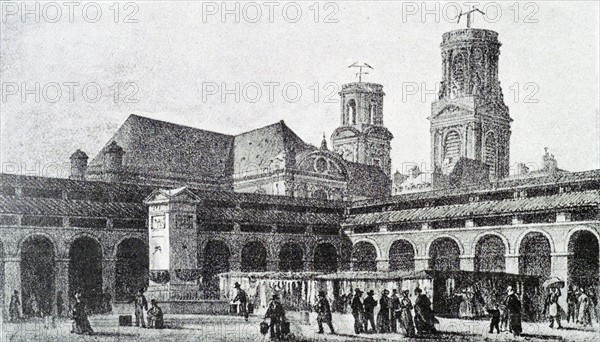 Paris, court and fountain at Marché Saint-Germain