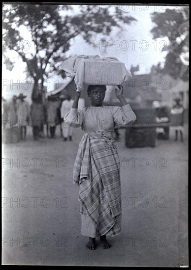 Portrait de femme, Madagascar