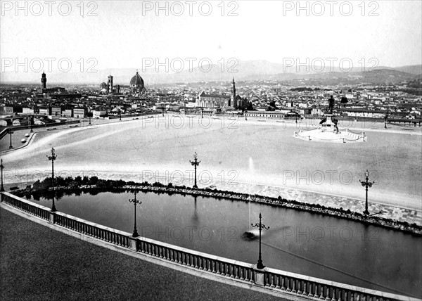 Florence, la place Michel-Ange