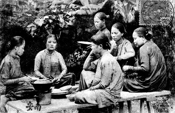 Saïgon, le repas des femmes