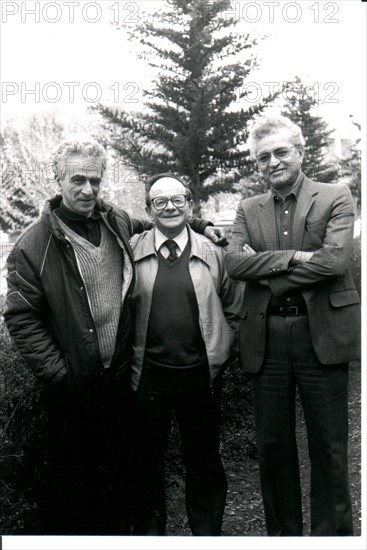 Kateb Yacine, Henri Alleg et Boualem Khalfa.