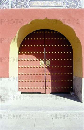 Temple of Heaven, door of Palace