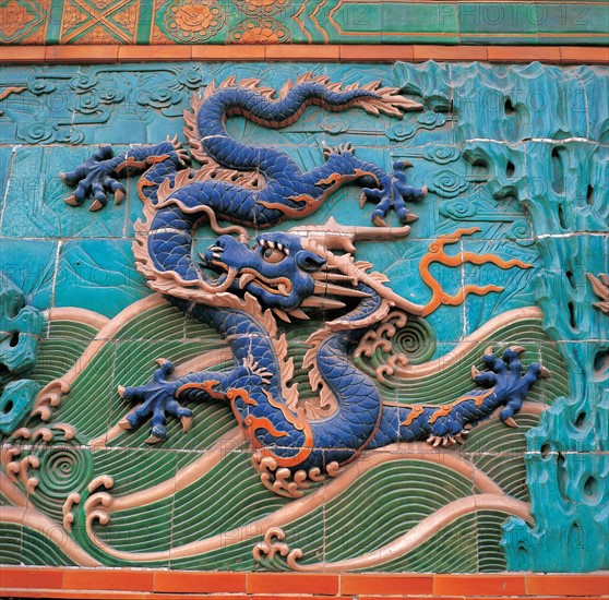 Dragon bleu, Mur des neuf dragons, Chine
