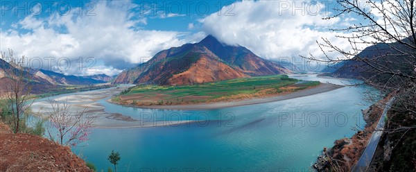 The First Gulf of Changjiang River, Yunnan Province, China