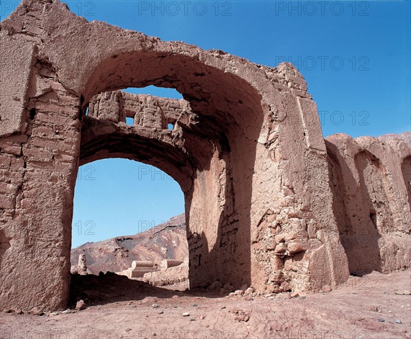 Mosquée en ruines, province du Xinjiang, Chine