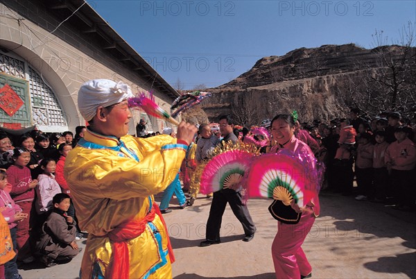 Danses pour célébrer la plantation du riz, Chine