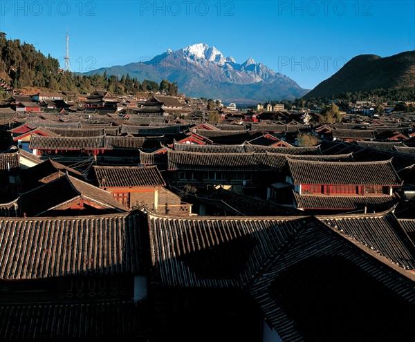 Toits de la vieille ville de Dayan, province du Yunnan, Chine