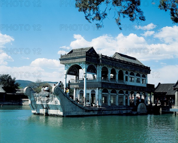 Le bateau de marbre, Chine