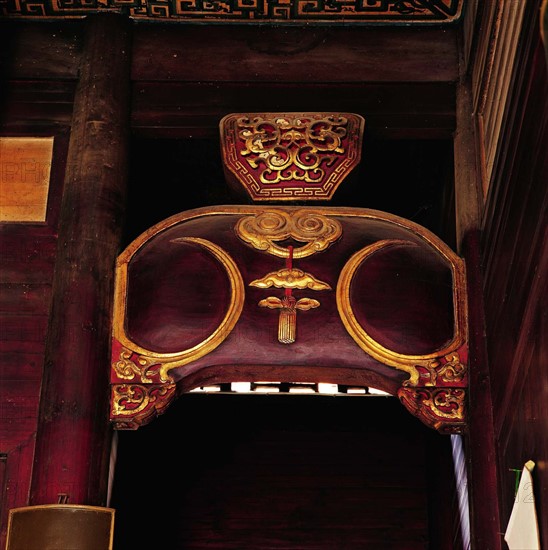 The wood carving of a gate,Yixian County,Anhui Province,China