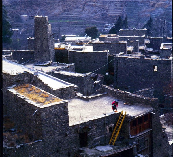 A group of Tibet-Qiang blockhouses and watch towers in Sichuan Province,China