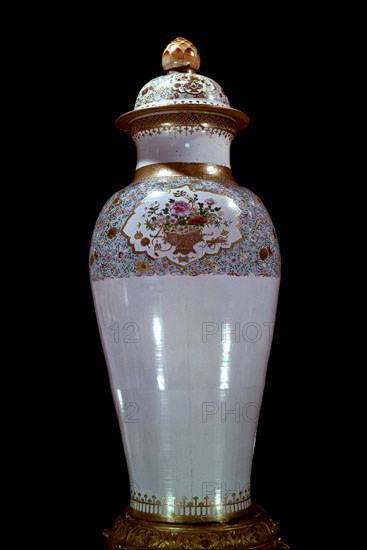 Chinese jar