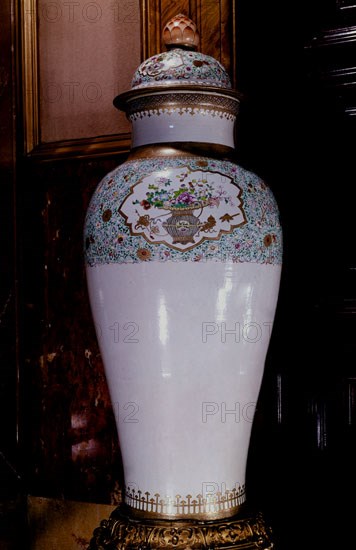 Chinese jar