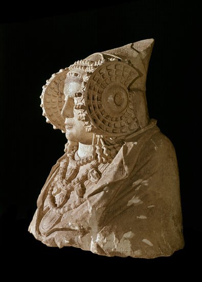 Woman from Elche (Iberian sculpture)