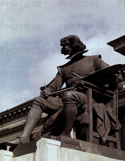 Marinas, Monument à Vélasquez