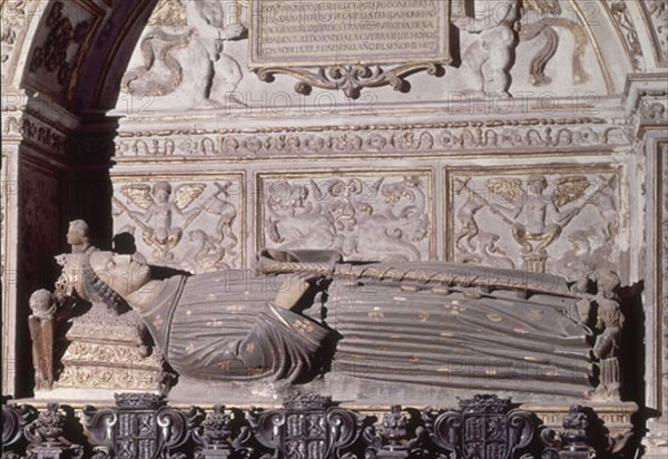 CAPILLA DE LOS REYES NUEVOS - SEPULCRO DE ENRIQUE III DE CASTILLA (1379/1406)
TOLEDO, CATEDRAL
TOLEDO