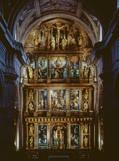 Indoor view of El Escorial basilica