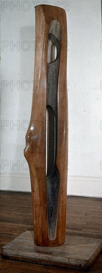 HEPWORTH BARBARA
FIGURA
LONDRES, TATE GALLERY
INGLATERRA