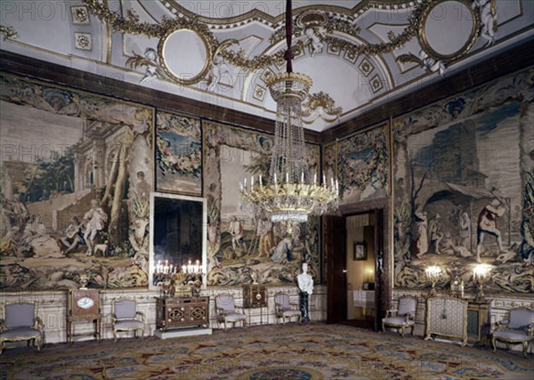 CAMARA DE LA REINA MARIA CRISTINA
MADRID, PALACIO REAL-INTERIOR
MADRID