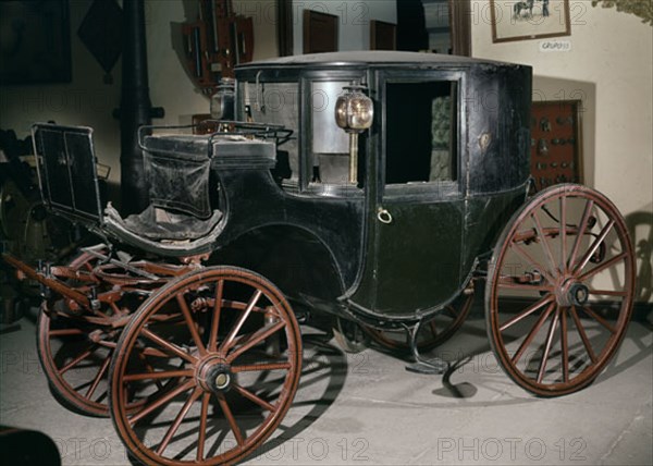 BERLINA EN LA QUE FUE HERIDO EL GENERAL PRIM
MADRID, MUSEO DEL EJERCITO
MADRID