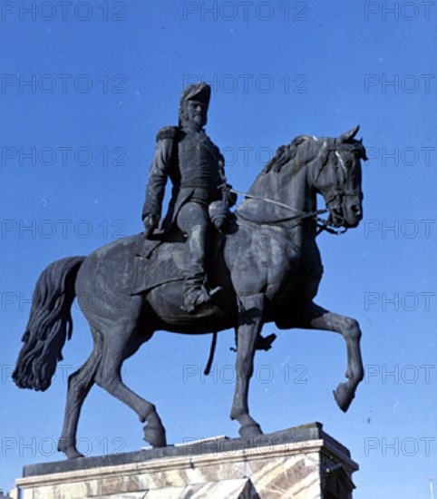 EL GENERAL ESPARTERO A CABALLO
LOGROÑO, EXTERIOR
RIOJA