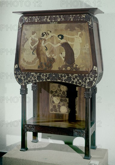 HOMAR GASPAR 1870/53
MUEBLE ADORNADO CON MARQUETERIAS-
BARCELONA, COLECCION VDA DE PRATMARSO
BARCELONA