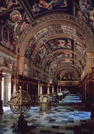 TIBALDI PELLEGRINO 1527/1596
INTERIOR DE LA BIBLIOTECA CON EL ARMILAR - TECHO CON FRESCOS DE PELLEGRINO TIBALDI
SAN LORENZO DEL ESCORIAL, MONASTERIO-BIBLIOTECA
MADRID
This image is not downloadable. Contact us for the high res.