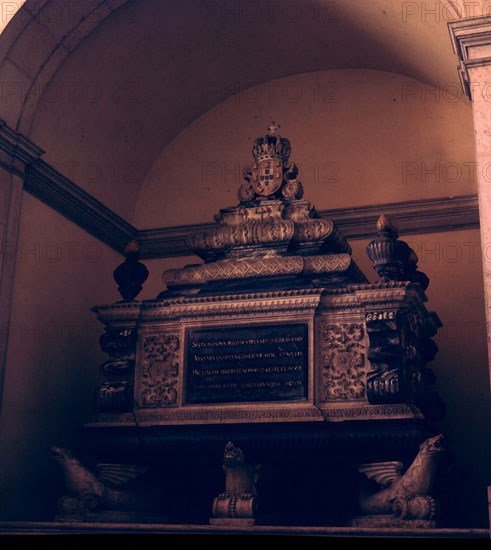 PANTEON DE LA CASA BRAGANZA
LISBOA, IGLESIA DE SAN VICENTE DA FORA
PORTUGAL