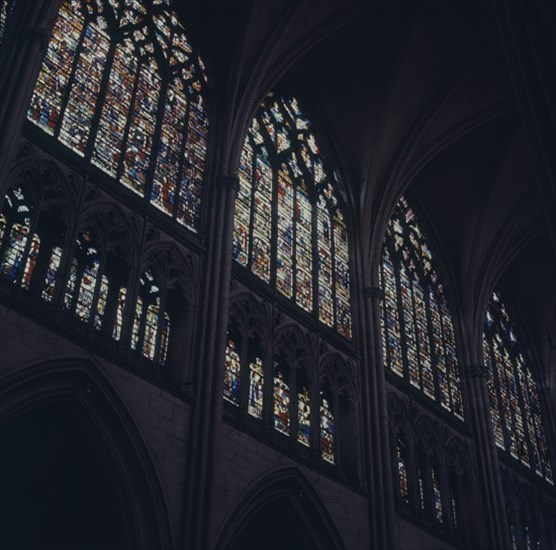 VIDRIERAS
TROYES, CATEDRAL
FRANCIA
This image is not downloadable. Contact us for the high res.